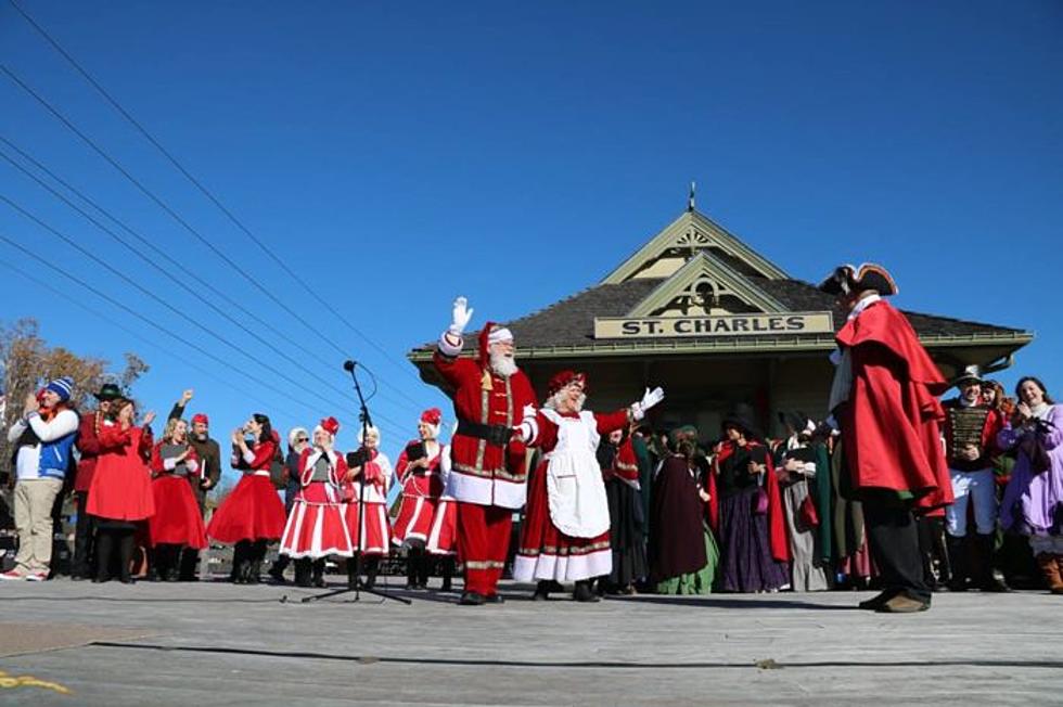 This Missouri Town’s Main Street is a Must Stop for Christmas