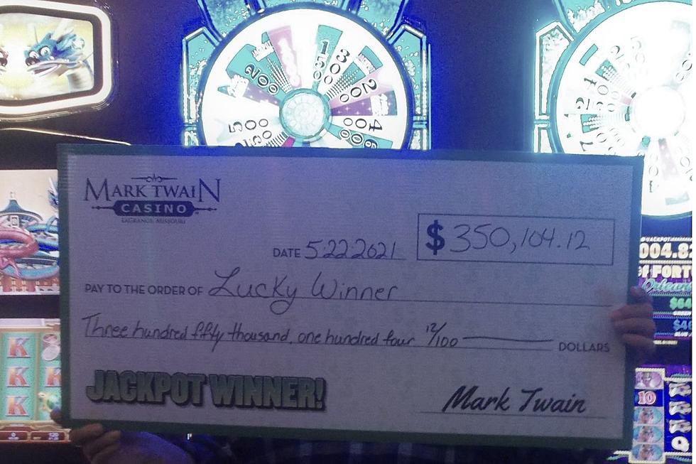 Local Resident Wins BIG At Mark Twain Casino