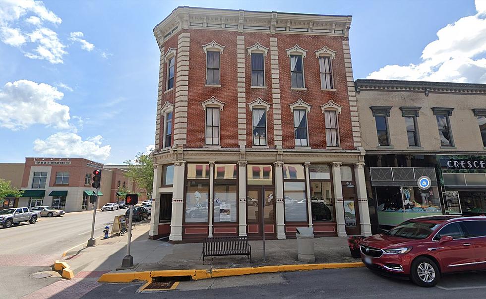 16 Pics of Historic Broadway Building in Hannibal Built in 1885