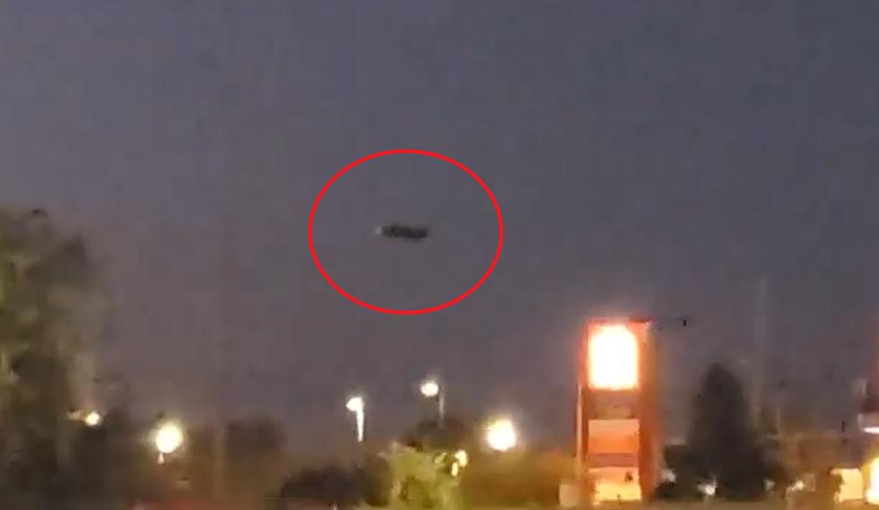 Watch a Weird Blimp-Like UFO Spotted Over Florissant, Missouri