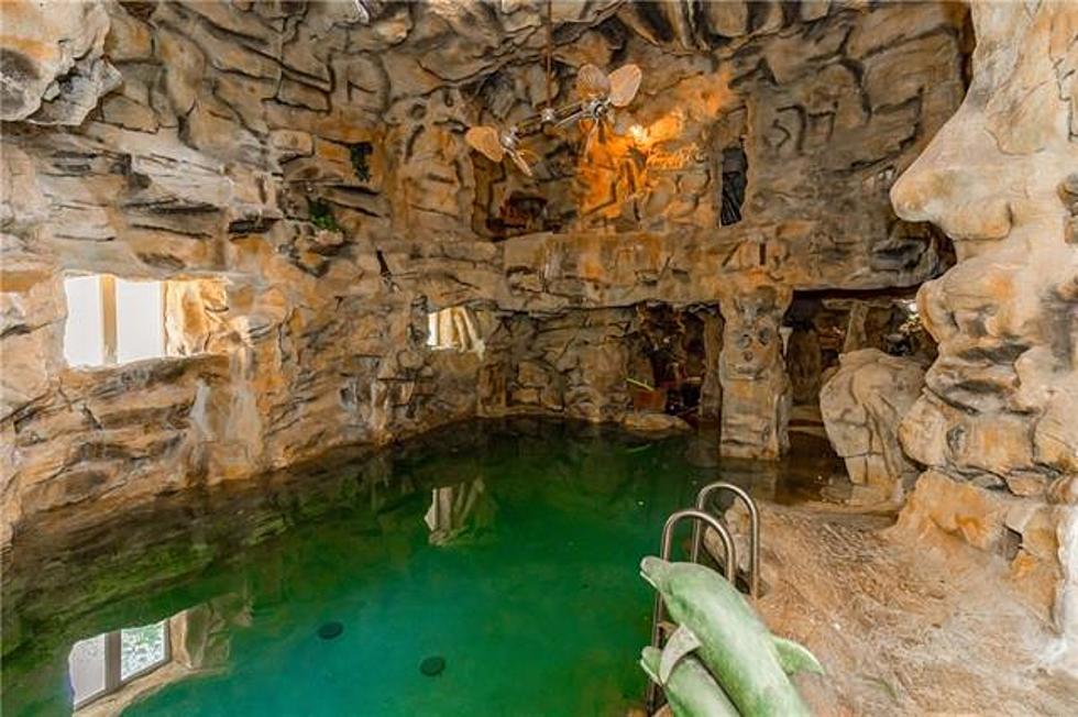 This Sweet Kansas City Mansion Has Underground Scuba Diving Pools