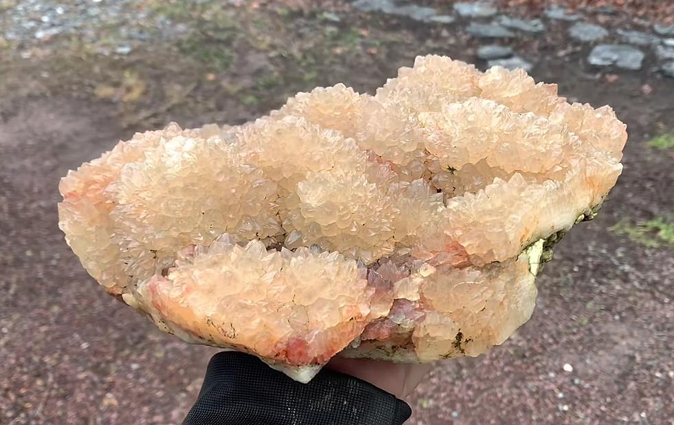 Check Out this Massive Quartz Crystal Cluster Found in Missouri