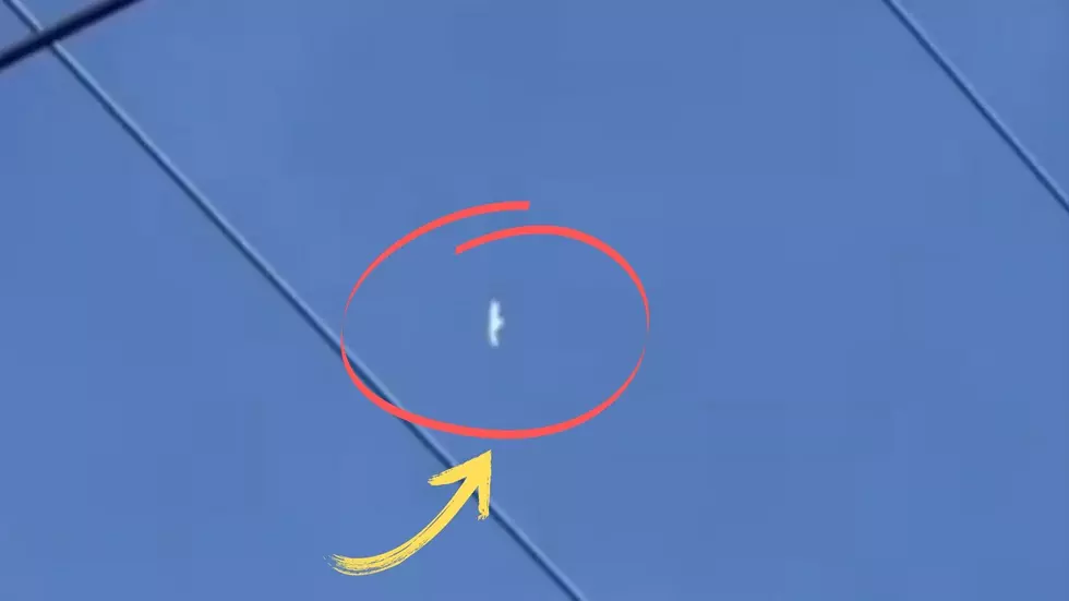 Watch Video of a Weird “Jetpack” UFO Just Spotted Over St. Louis