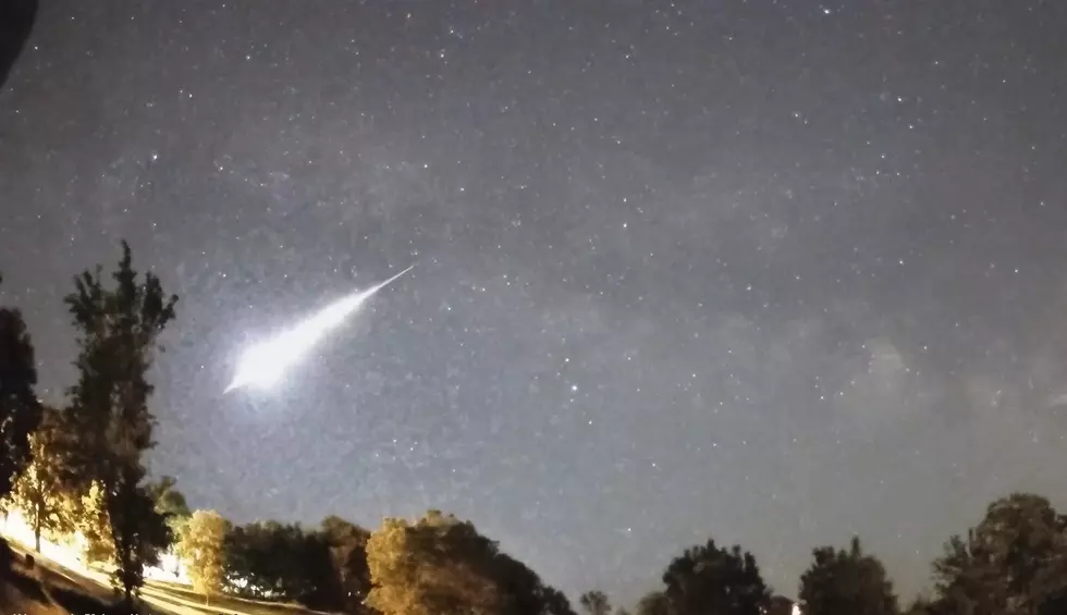 Watch a Bright Meteor Light Up the Sky Over Missouri & Illinois