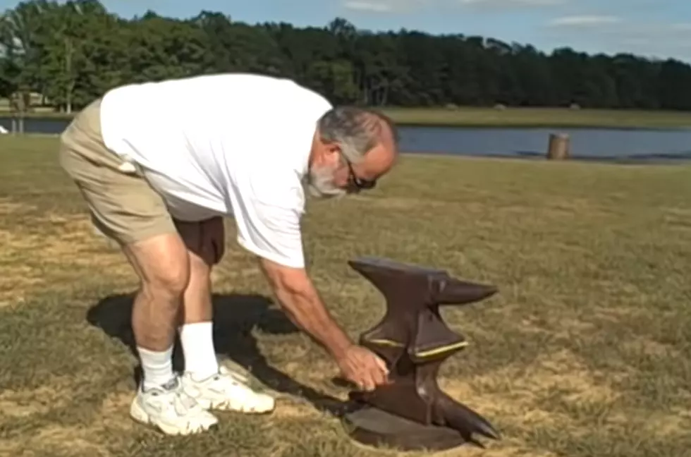 Watch a Missouri Guy Launch an Anvil 200 Feet Into the Sky