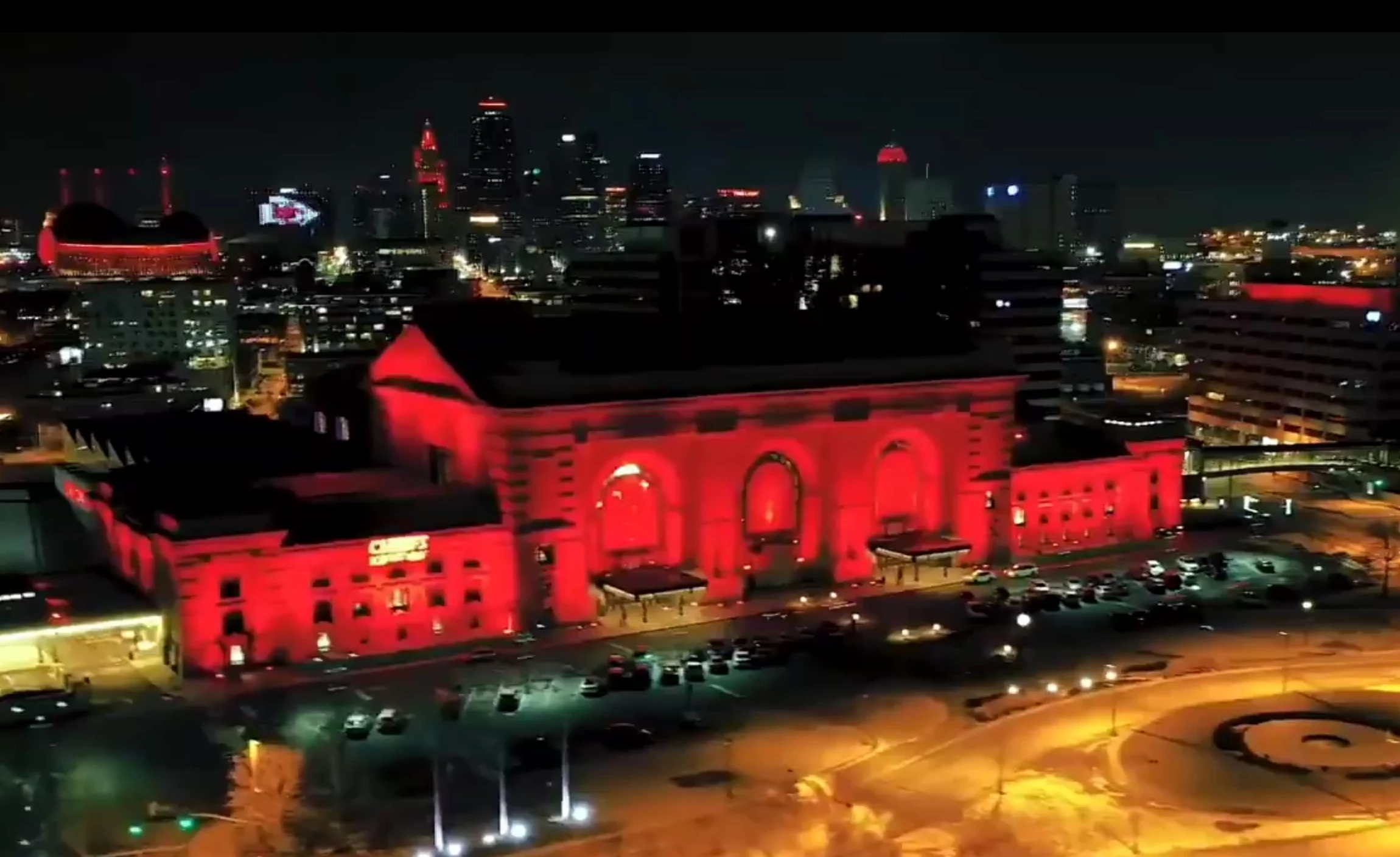 Chiefs Kingdom lights up Union Station: Downloadable pictures - FOX4