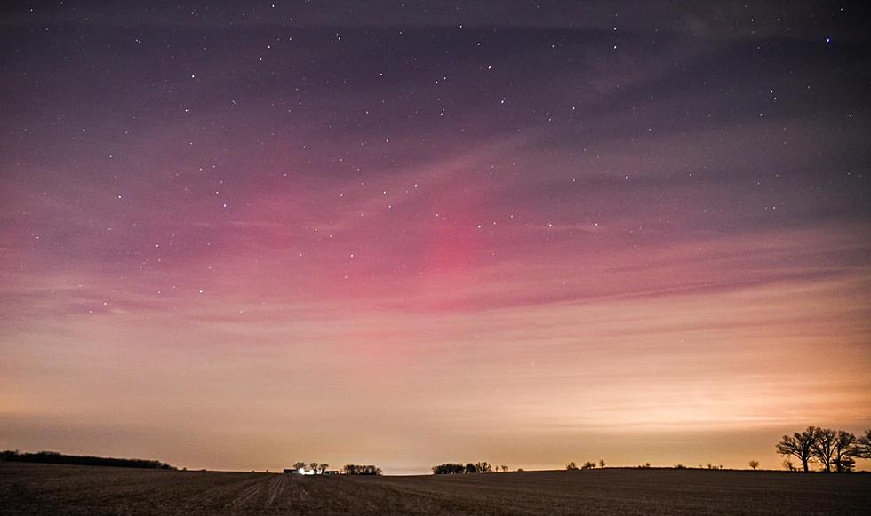 See Stunning Photos of the Aurora Borealis Over Northern Illinois