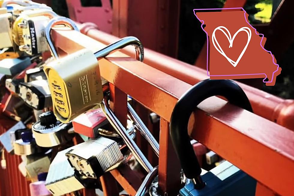 Why is This Missouri Bridge Covered in Locks? – It’s About Love