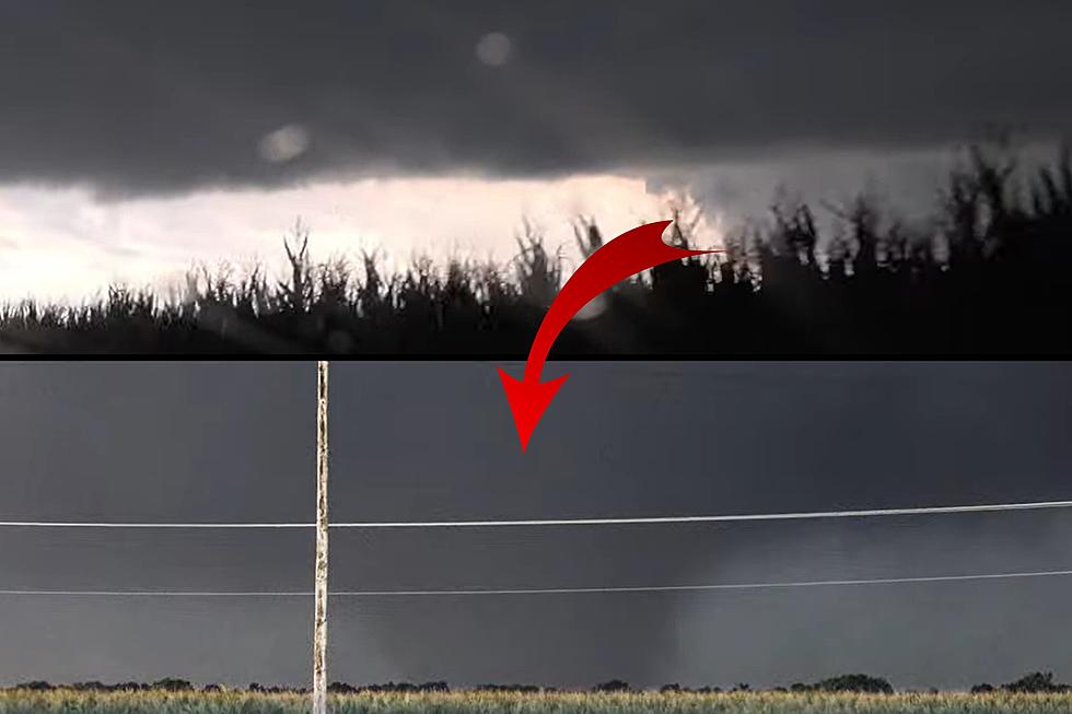 Illinois Storm Chaser Finds a ‘Monster Lurking in the Corn’ this Past August