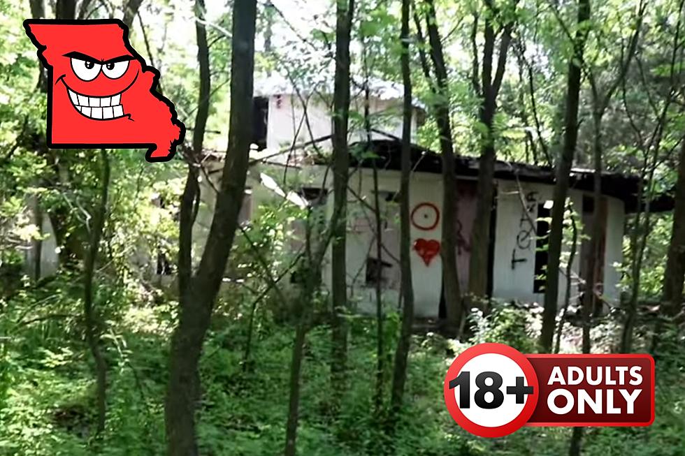 See the Missouri Theater That Showed Naughty Movies in the Woods