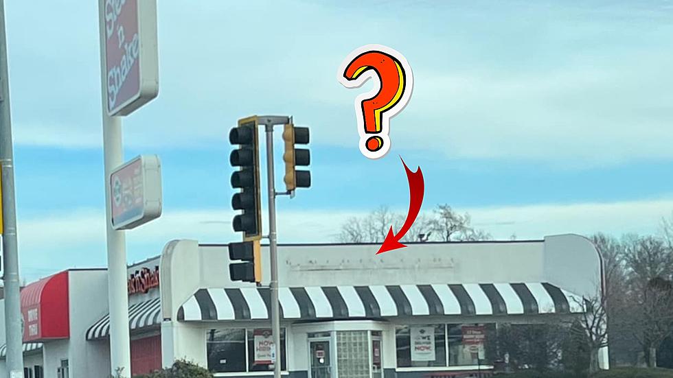 Yes, Steak ‘N Shake Quincy’s Sign Down, But They’re Not Closing