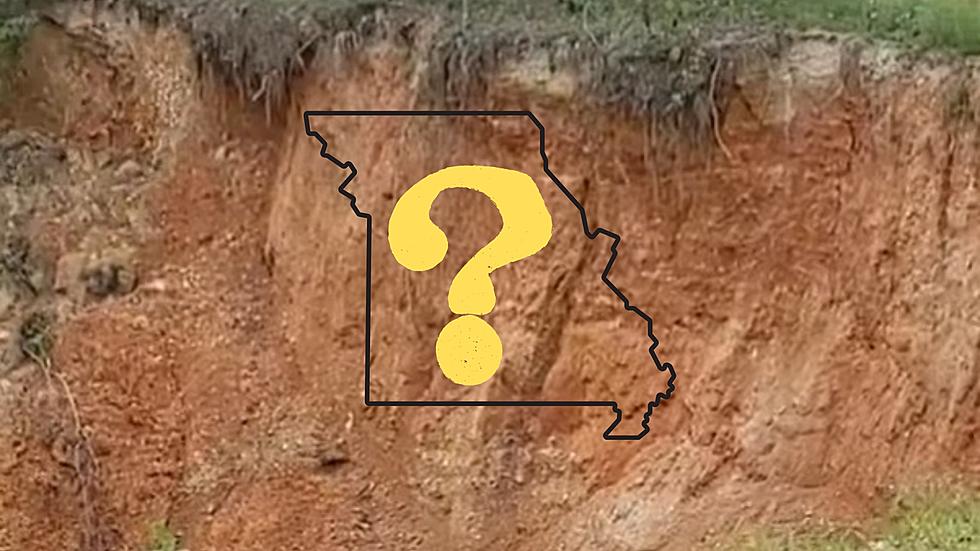 Why Did this Huge Sinkhole Suddenly Appear in the Missouri Woods?