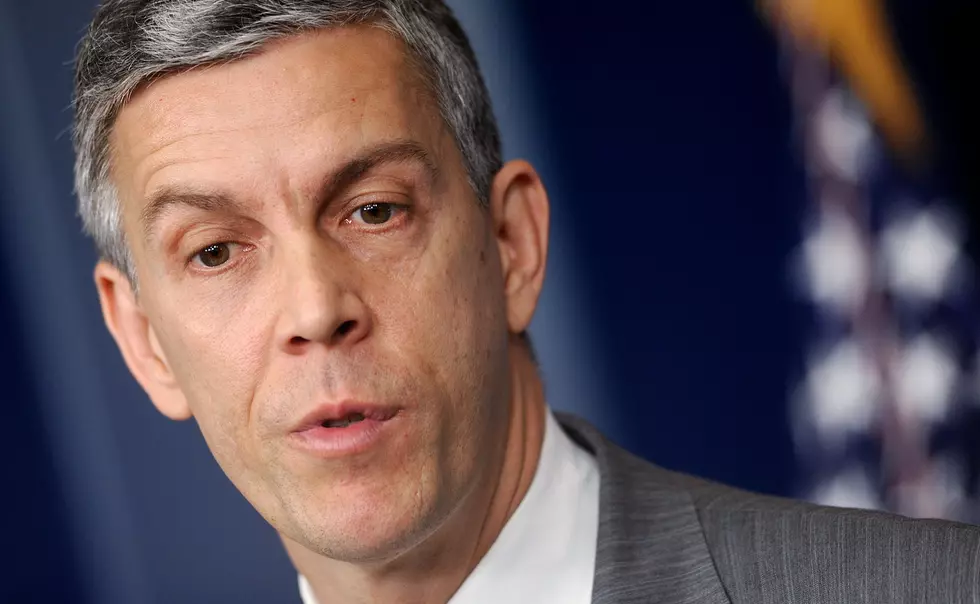 Duncan Not Taking Sides in Chicago Teachers’ Strike