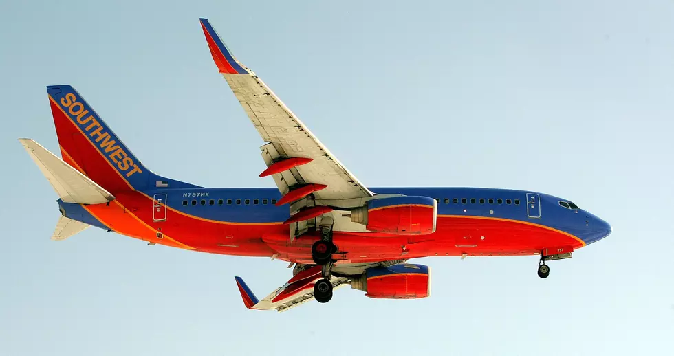 Southwest Jet Gets Stuck in Snow at Kansas City Airport