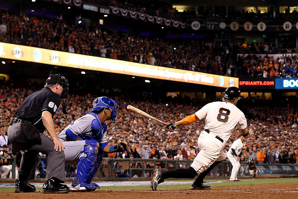 Giants Pull Even by Crushing Royals