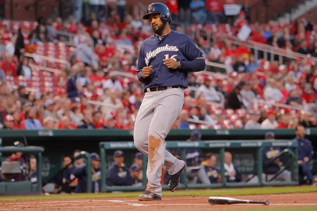 Brewers Score Late to Beat Cardinals 6-4