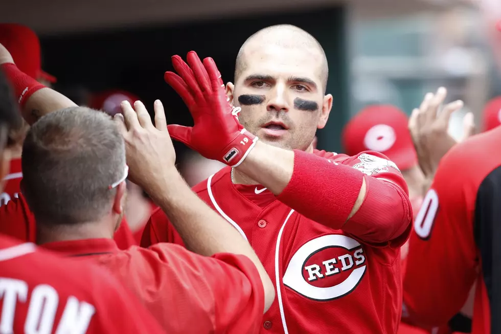 Votto leads Reds to 5-2 win, 4-game sweep of Cardinals