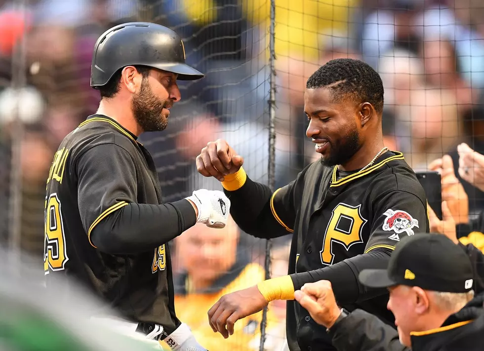 Cervelli helps Pirates rally for 6-2 win over Cardinals