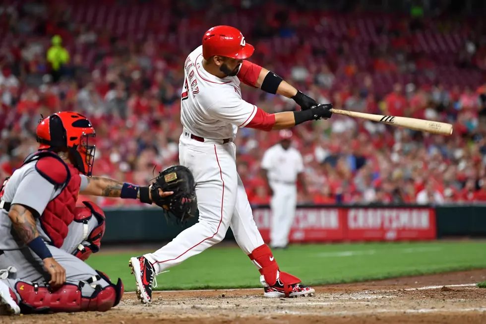 Suarez homers again to power Reds to 7-3 win over Cardinals