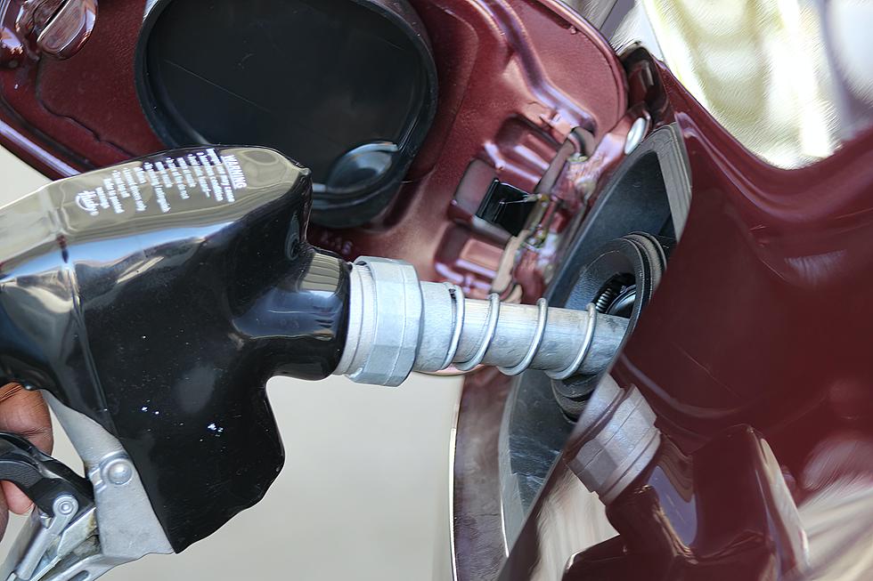 There&#8217;s a Proposal for Stimulus Checks to Help with Fuel Costs