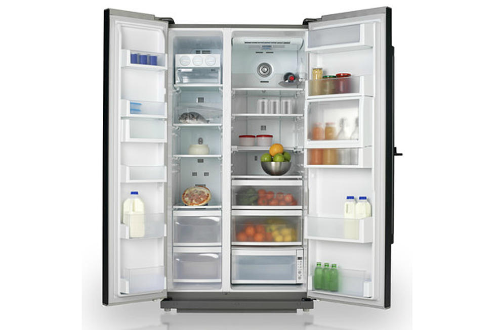 Tips For Keeping Your Food Safe and Your Fridge Clean