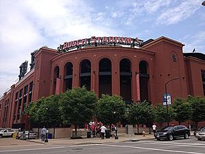 Cardinals Take on Atlanta in NLDS Starting This Afternoon