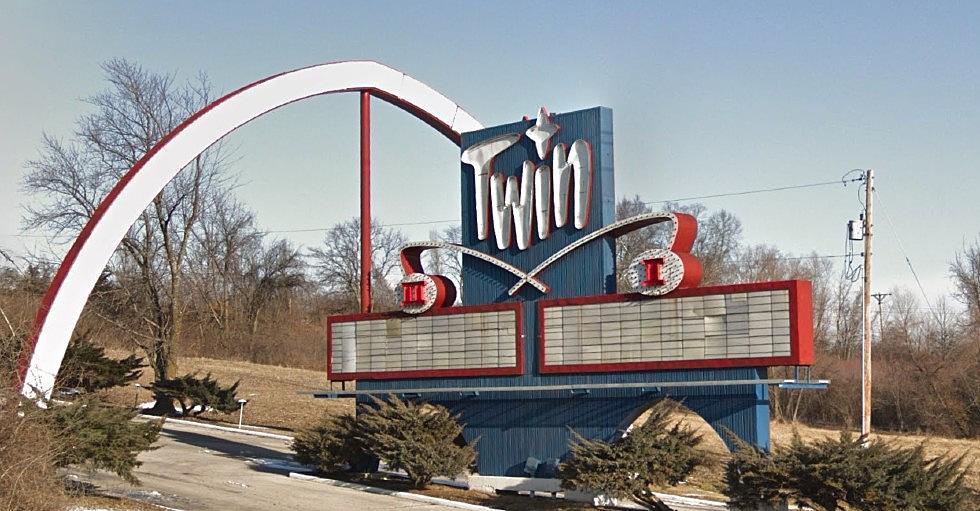 The Closest Drive-In Theaters to Sedalia and Warrensburg