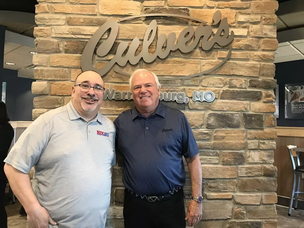 I Tried the Culver's CurderBurger for National Cheese Curd Day 