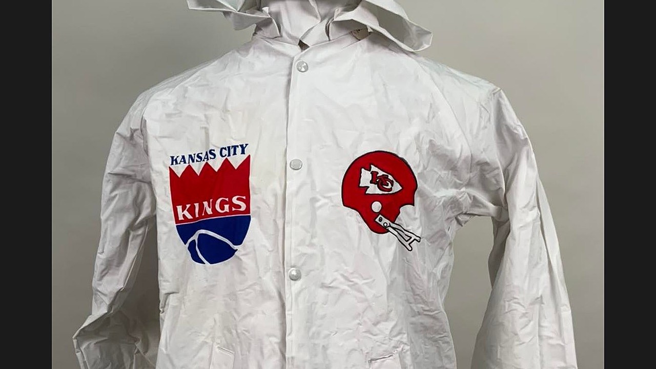 July 11, 2022 Kansas City Royals - 2000s Era Black Jersey - Stadium  Giveaway Exchange