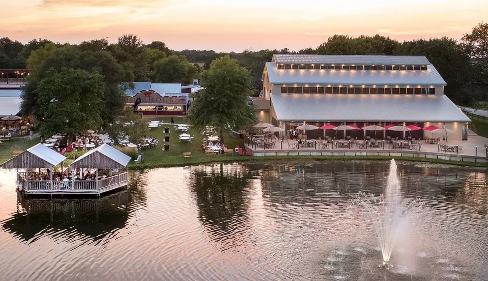 Warm Missouri Days? Pairs Nice With Cedar Lake Cellars Waterfront