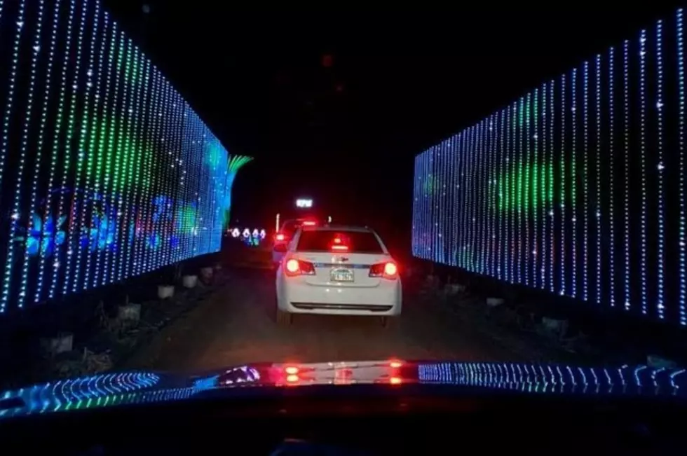 A Magical Drive Thru Xmas Light Display Could Be Missouri's Best?