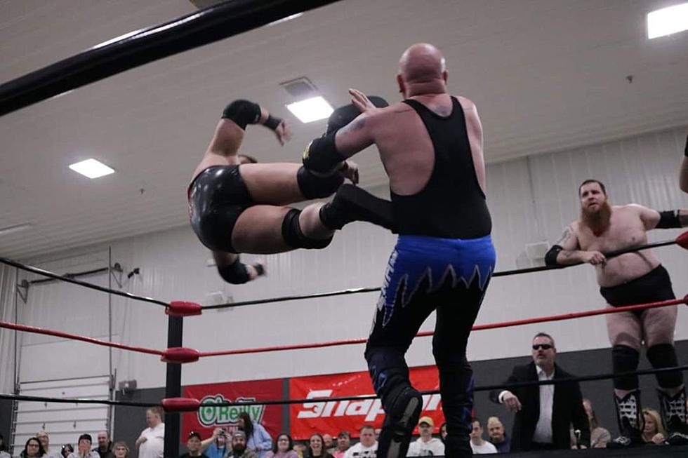 Get Ready To Watch The Pros Get Body Slammed In Sedalia Saturday 