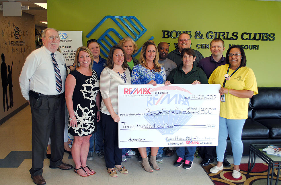 RE/MAX of Sedalia Makes Donation to Boys and Girls Club