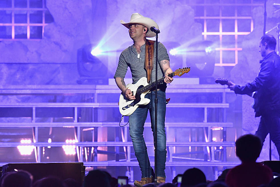 Justin Moore To Perform August 4 at the Kearney Amphitheater