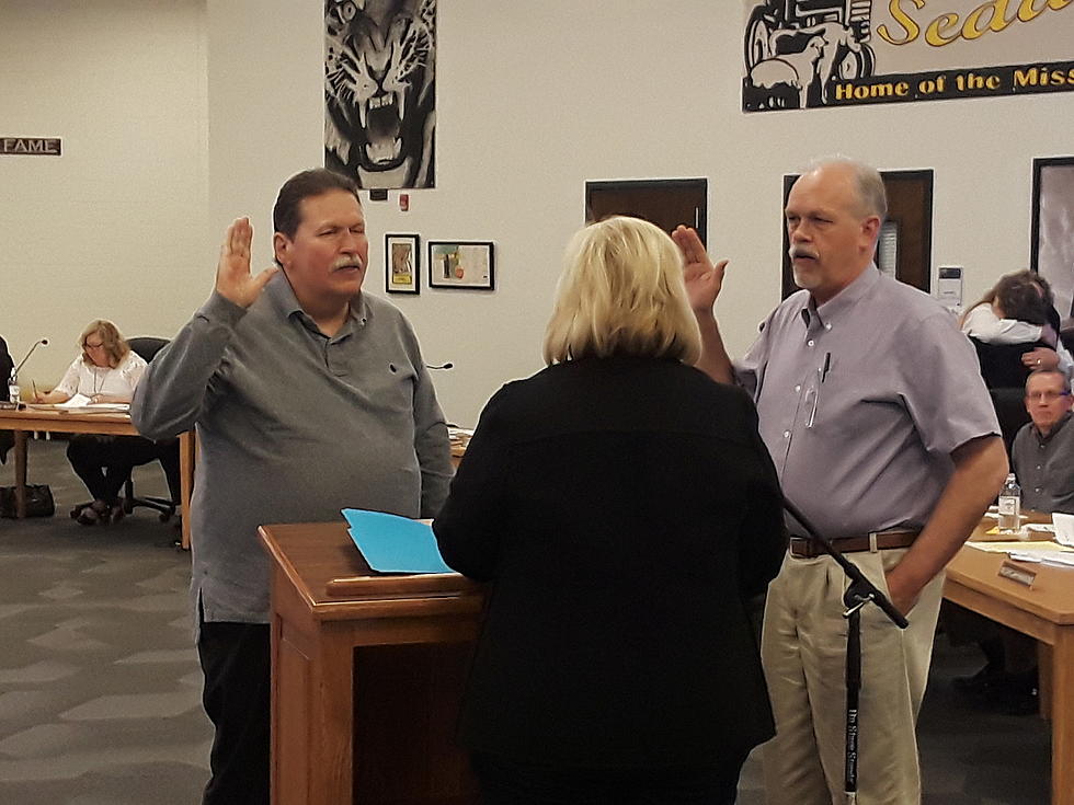 Schilb, Sharp Sworn In at Sedalia 200 Board Meeting