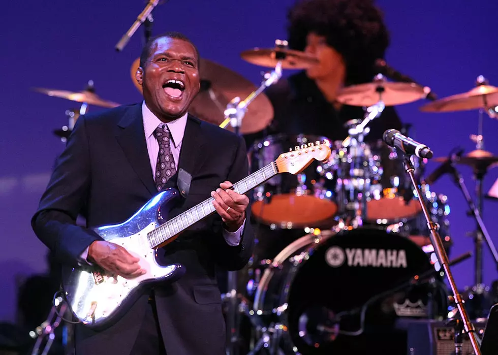 Robert Cray Delivers Great Night Of Blues In Kansas City