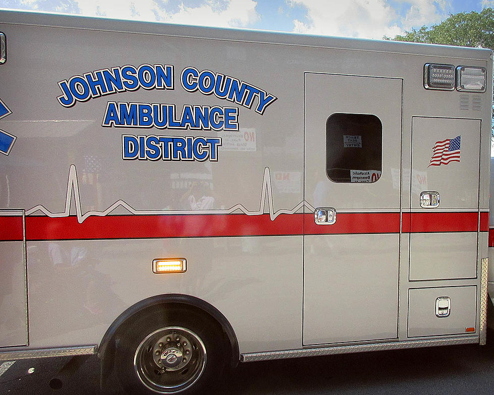 Two Injured in Johnson County Wreck