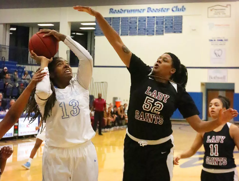 SFCC Lady Roadrunners Defeat Shawnee, 101-31, in Home Opener