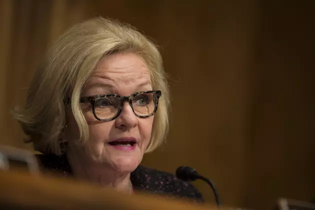 McCaskill Among Few Democrats Voting to Keep Government Open