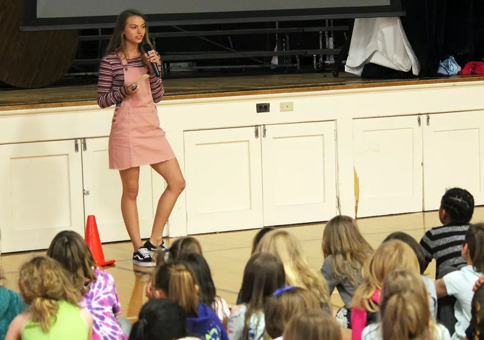 Smith-Cotton Senior Promotes Positive Message at Horace Mann Elementary