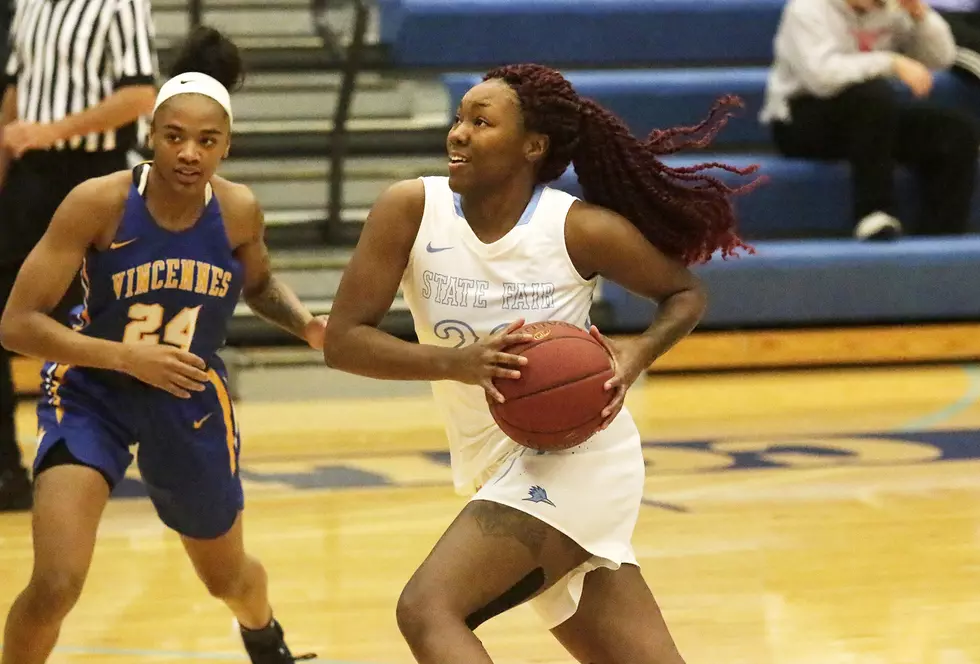 Lady Roadrunners Open Season With Loss to Trailblazers