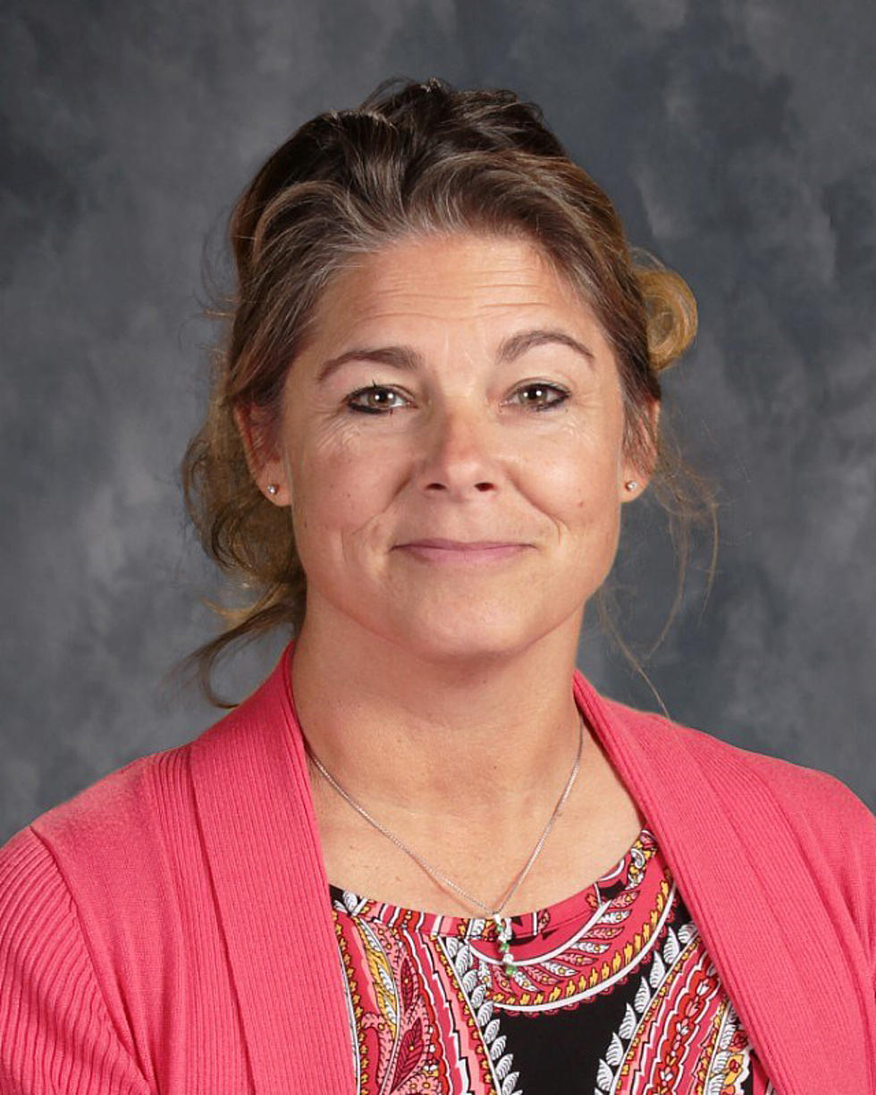 Stacy Curry Named Principal at Smith-Cotton Junior High