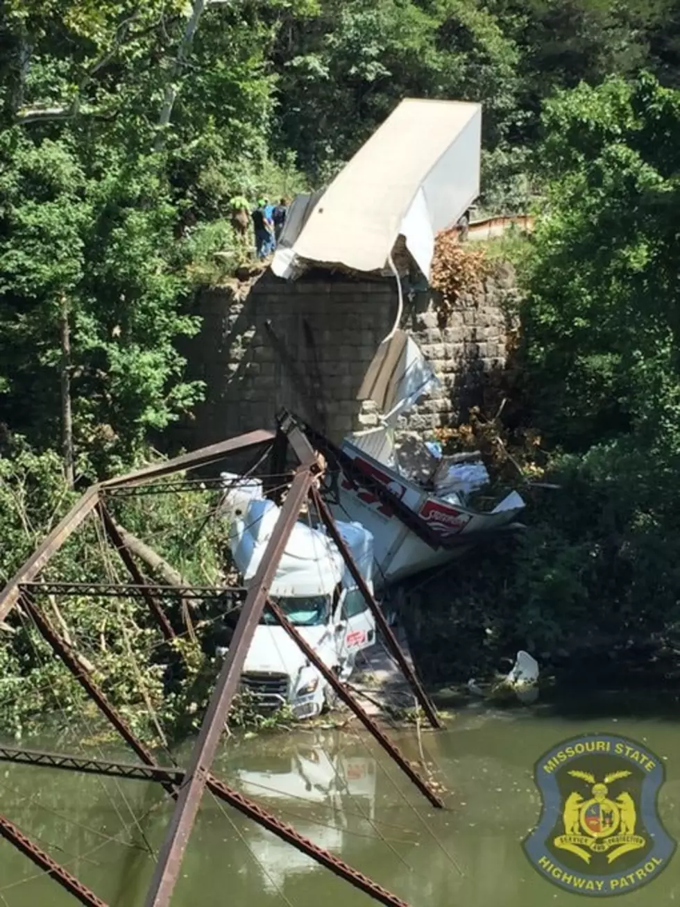 Truck Driver Escapes Injury When Missouri Bridge Collapses