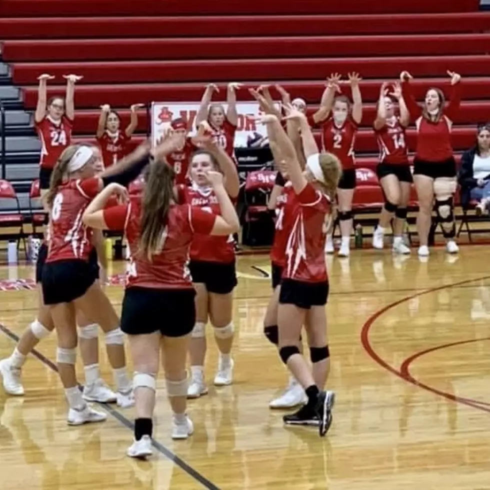 Sacred Heart Volleyball Defeats Sweet Springs