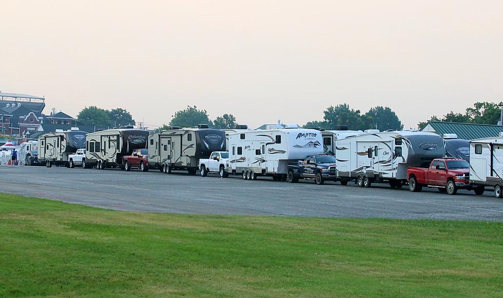 Campers Arrive for 2021 Mo State Fair