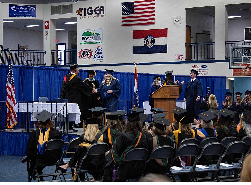 SFCC Health Sciences Holds Commencement, Pinning Ceremony