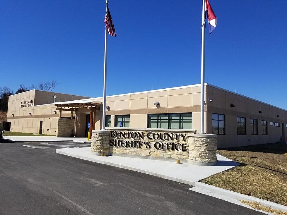 Benton County Jail Administrator Accused of Statutory Rape