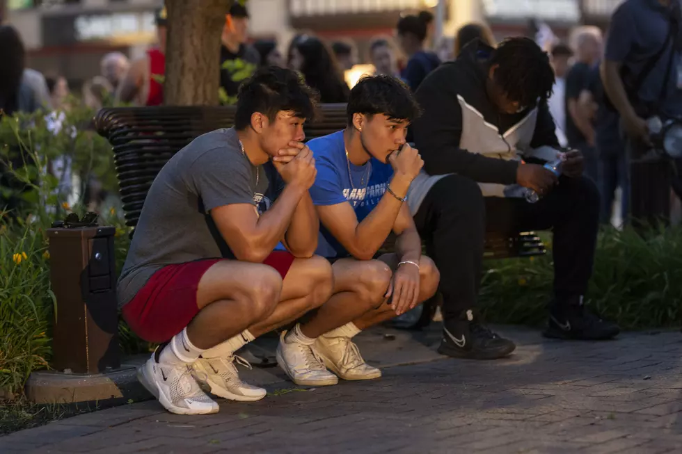At Least 7 Dead After Shooting At Fourth Of July Parade In Chicago Suburb