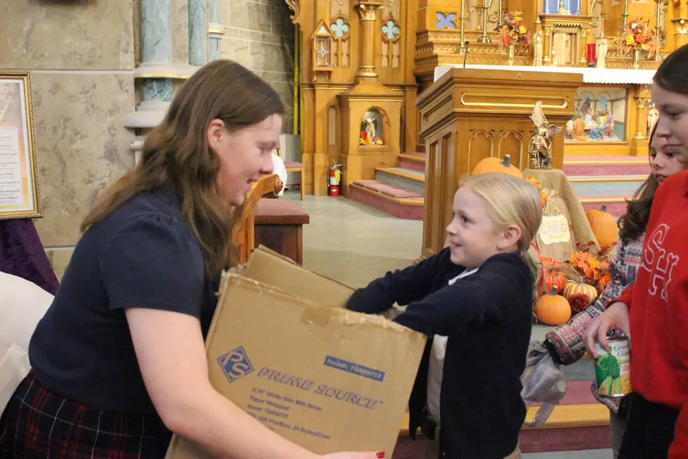Schoolwide Food Drive at Sacred Heart Benefits Open Door