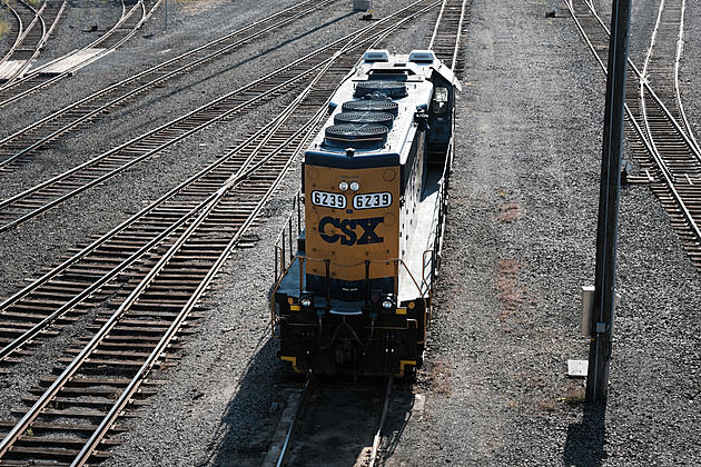 First major U.S. railroad merger in approved to go forward